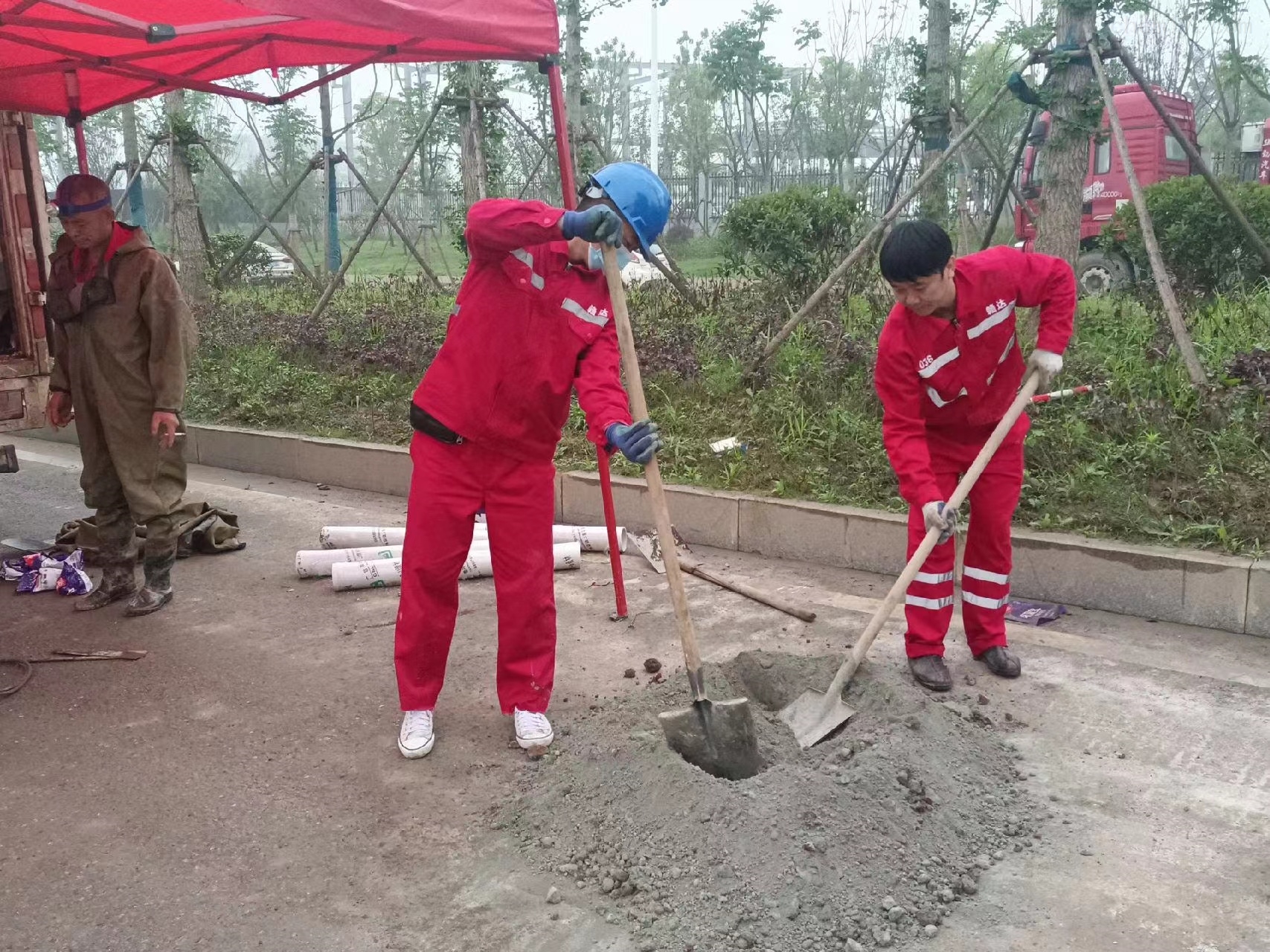 海尾镇管道疏通哪家好】及时进行市政管道清淤